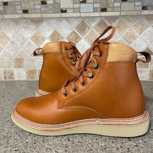 Olukai NWOT Men’s KilaKila Coconut Husk Brown Leather Work Boot Size 7 - Picture 5 of 9